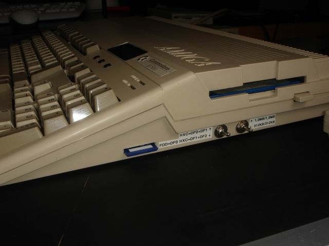 SD_HxC_Floppy_Emulator_RevC_Amiga_500_001.jpg